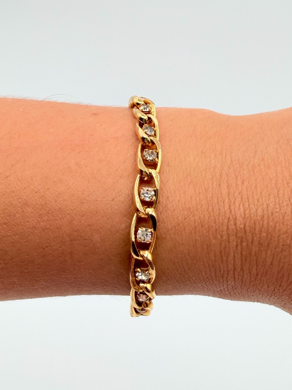 Gold Tone Rhinestone Figaro Link Bracelet 7” Tennis Chain Style